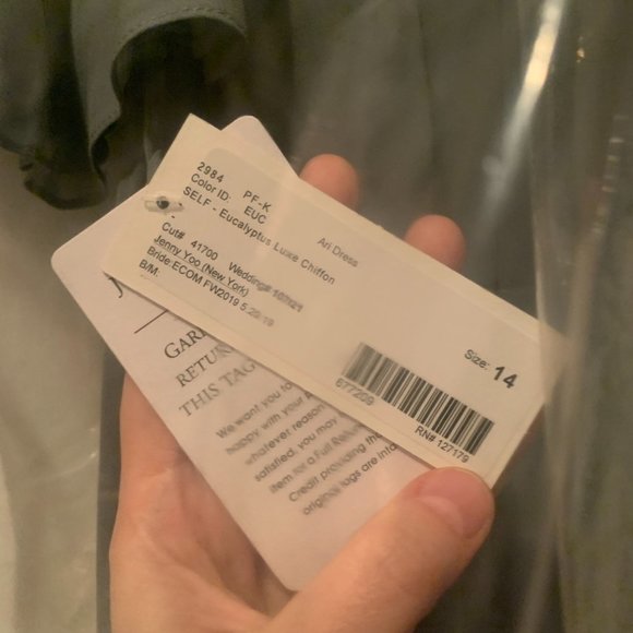 Jenny Yoo Ari Bridesmaid Dress Short-sleeve Gown in Eucalyptus Green - Picture 3 of 4